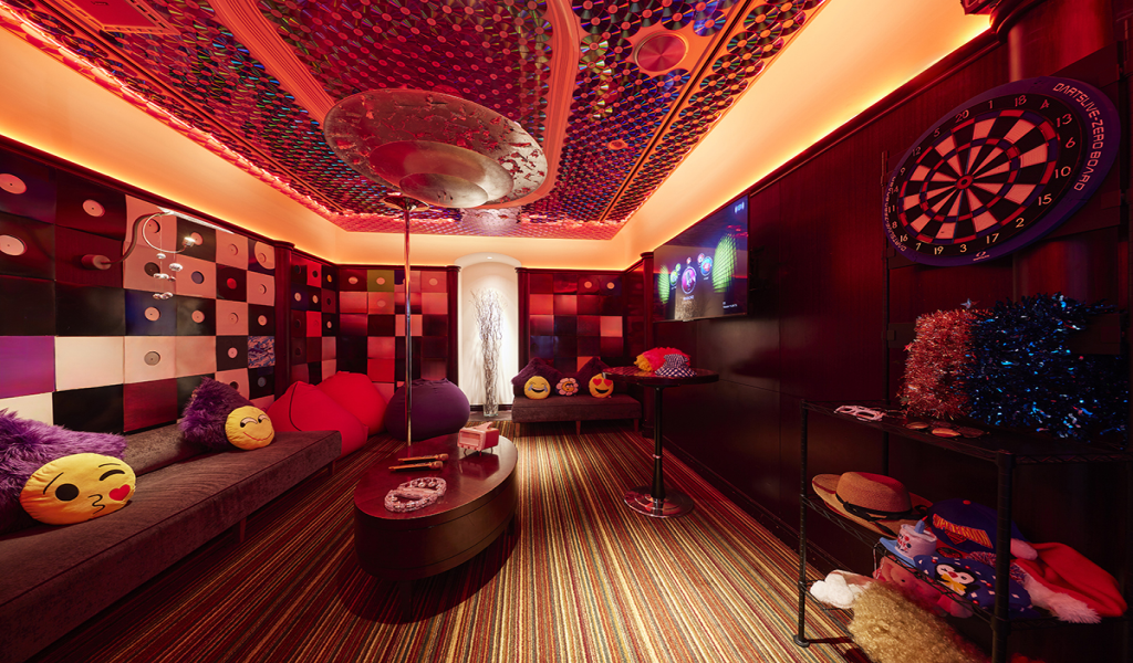 NAMBAR10 – Privatzimmer – Bild